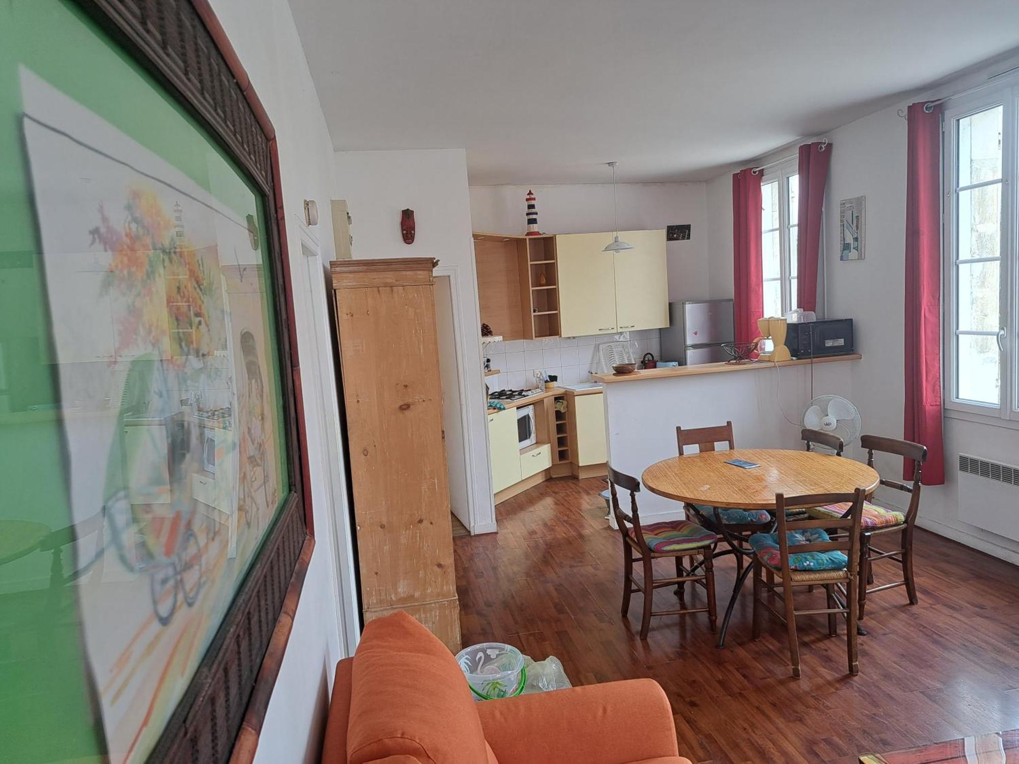 Loft Vue Imprenable Sur Le Vieux Saintes Apartment Exterior foto